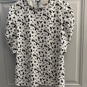 MELLODAY White Blouse with Black Floral Pattern and Puff Sleeves